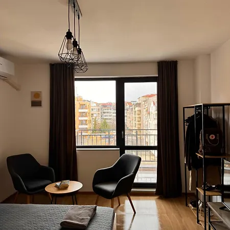 Rest&reset Lazur - 10 Min To Beach&sea Garden Apartment
