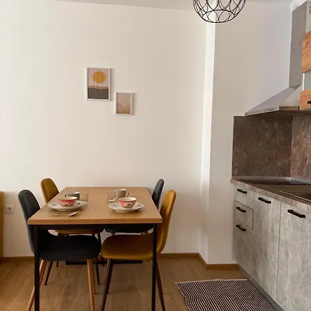 Rest&reset Lazur - 10 Min To Beach&sea Garden Apartment