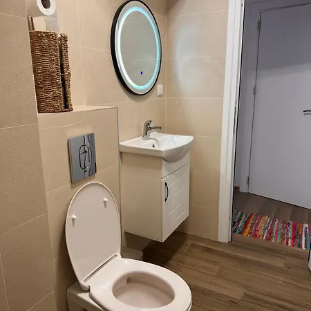 Apartment Rest&reset Lazur - 10 Min To Beach&sea Garden Burgas City