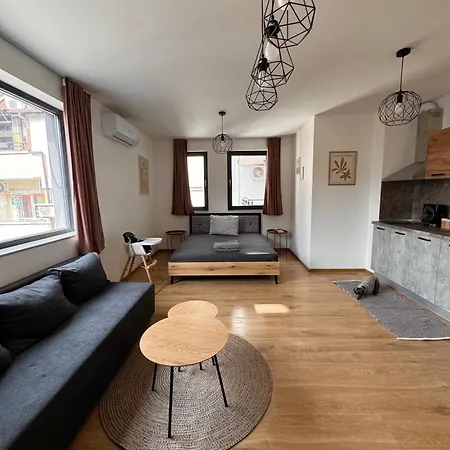 Apartment Rest&reset Lazur - 10 Min To Beach&sea Garden