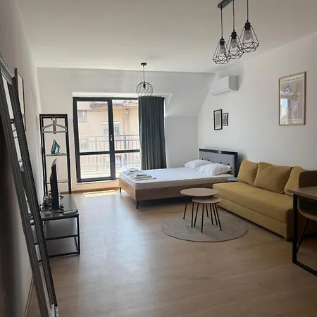 Rest&reset Lazur - 10 Min To Beach&sea Garden Apartment *